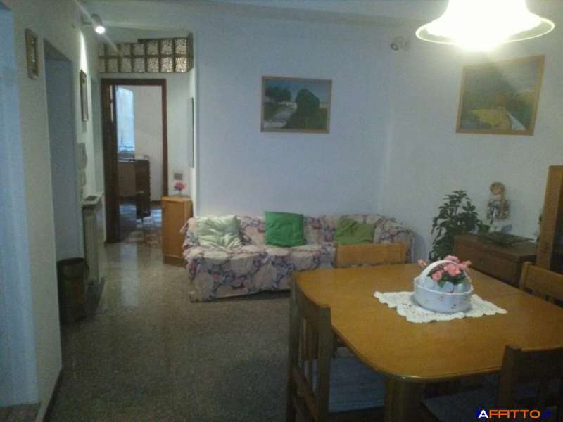 appartamento fino a 3 studenti zona mensa anno accademico 2023/2024
